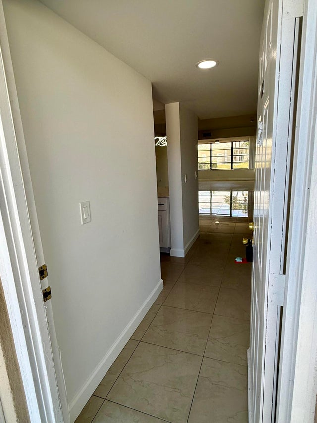 3 of 27 - 3501 Village Blvd #apt 104, West Palm Beach, FL
