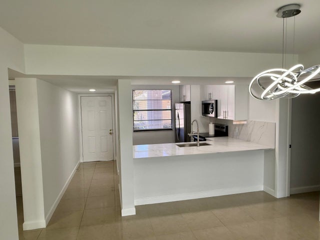 4 of 27 - 3501 Village Blvd #apt 104, West Palm Beach, FL