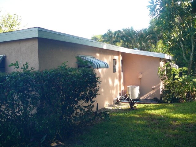 5 of 32 - 2101 S 33rd Street, Fort Pierce, FL