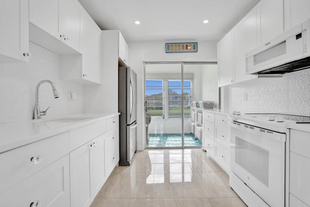 1 of 68 - 32 Abbey Lane #205, Delray Beach, FL