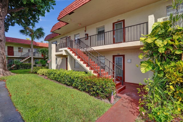 2 of 68 - 32 Abbey Lane #205, Delray Beach, FL