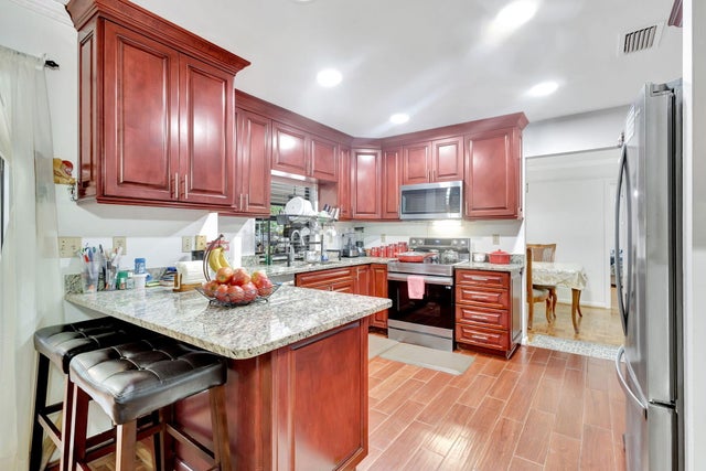 4 of 34 - 6185 White Oak Court, Jupiter, FL