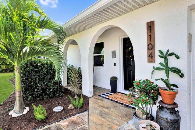 5 of 32 - 1104 Nw 12th Terrace, Stuart, FL
