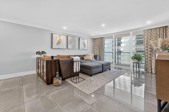 5 of 40 - 5440 N Ocean Drive #1404, Singer Island, FL