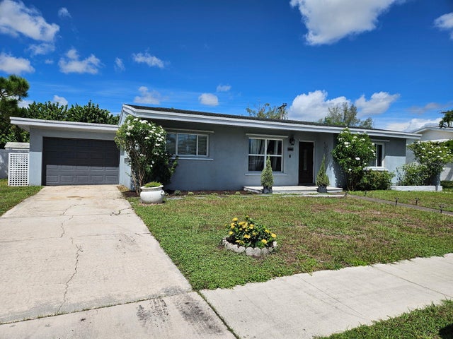 1 of 29 - 1441 Crest Drive, Lake Worth, FL
