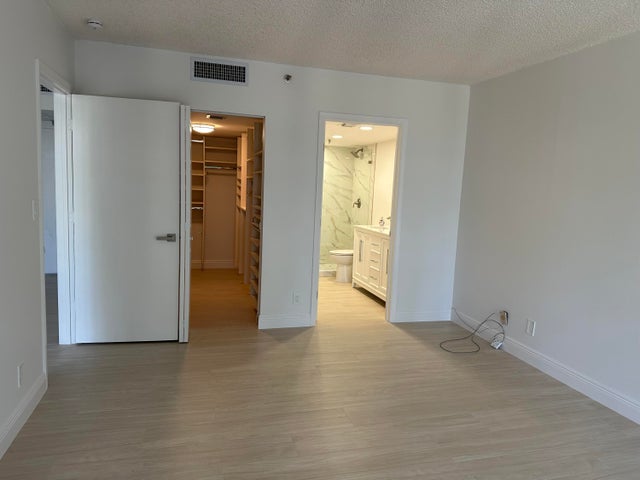 2 of 40 - 6805 Willow Wood Drive #5032, Boca Raton, FL