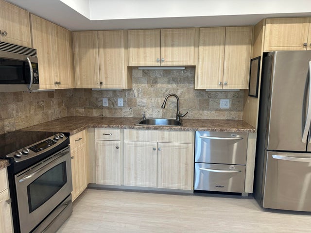 4 of 40 - 6805 Willow Wood Drive #5032, Boca Raton, FL