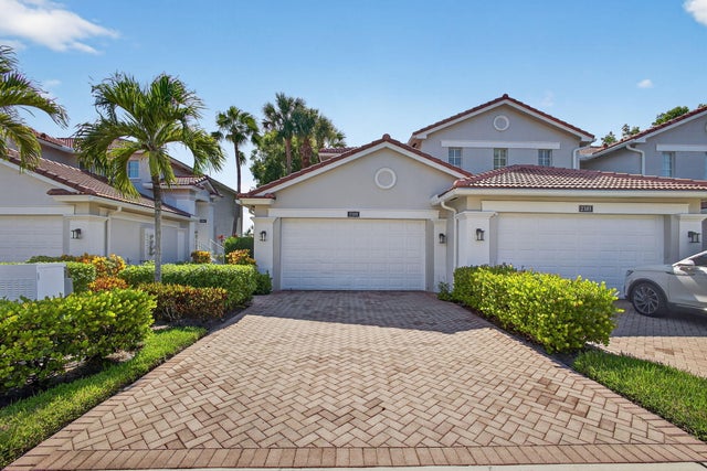 2 of 82 - 2105 Wingate Bend, Wellington, FL