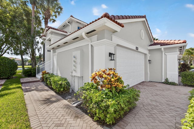5 of 82 - 2105 Wingate Bend, Wellington, FL