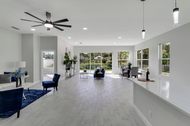 2 of 33 - 7751 Se Bay Cedar Circle, Hobe Sound, FL