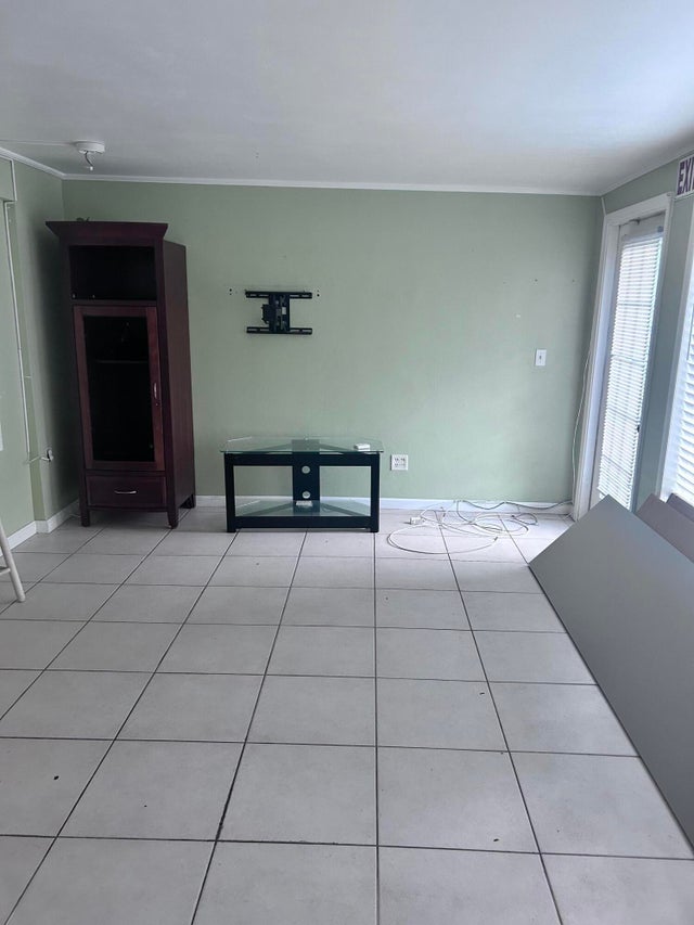 3 of 13 - 11573 Dahlia Drive, Royal Palm Beach, FL