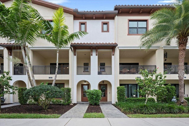 1 of 42 - 4113 Faraday Way, Palm Beach Gardens, FL