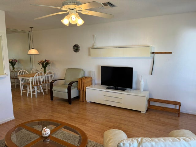 5 of 29 - 600 Horizons W #211, Boynton Beach, FL