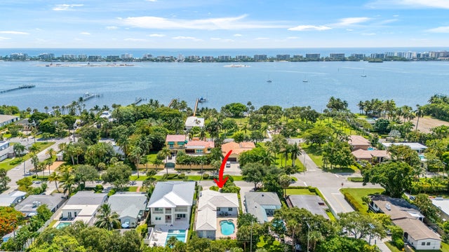 1 of 22 - 1023 S Palmway, Lake Worth Beach, FL