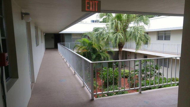 2 of 11 - 2302 Sunrise Boulevard #201, Fort Pierce, FL