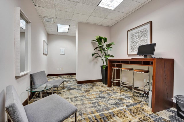 5 of 30 - 99 Se Mizner Boulevard #213, Boca Raton, FL