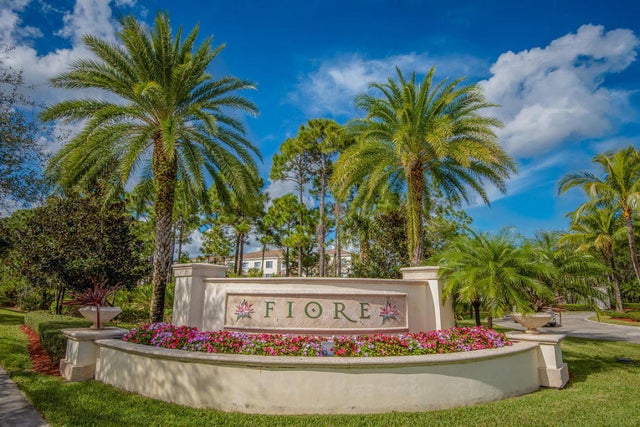 2 of 46 - 6204 Myrtlewood Circle W, Palm Beach Gardens, FL