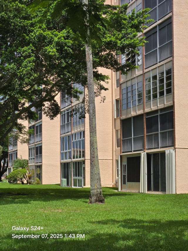 4 of 36 - 14623 Bonaire Boulevard #604, Delray Beach, FL