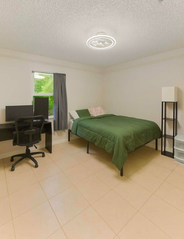 5 of 11 - 8715 Satalite Terrace, West Palm Beach, FL