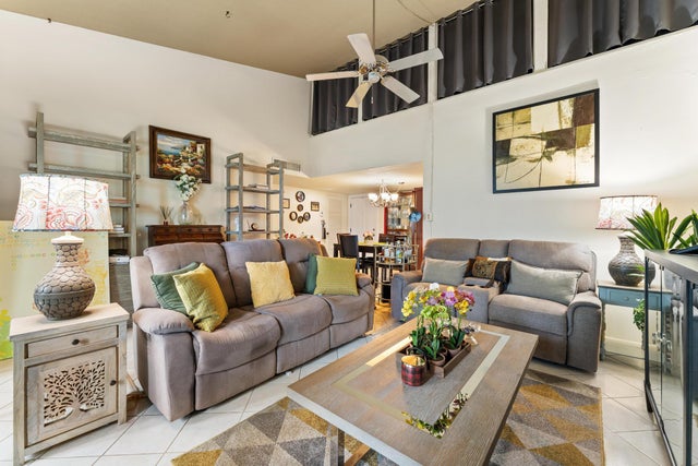 1 of 34 - 2561 Boundbrook Boulevard #209, West Palm Beach, FL