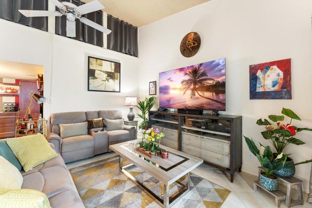4 of 34 - 2561 Boundbrook Boulevard #209, West Palm Beach, FL