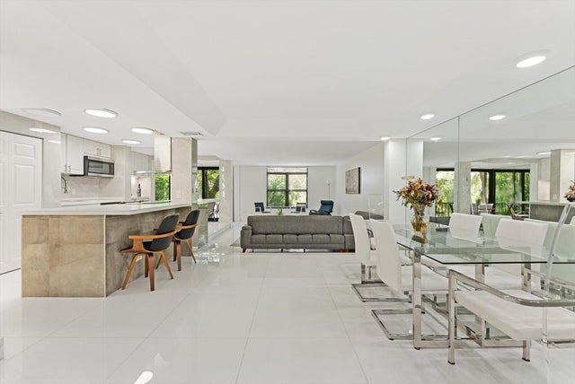 3730 Inverrary Drive #2l, Lauderhill