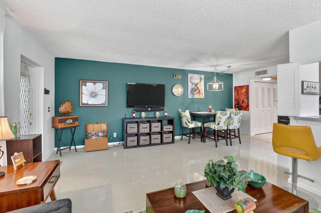 3 of 75 - 425 Durham N, Deerfield Beach, FL