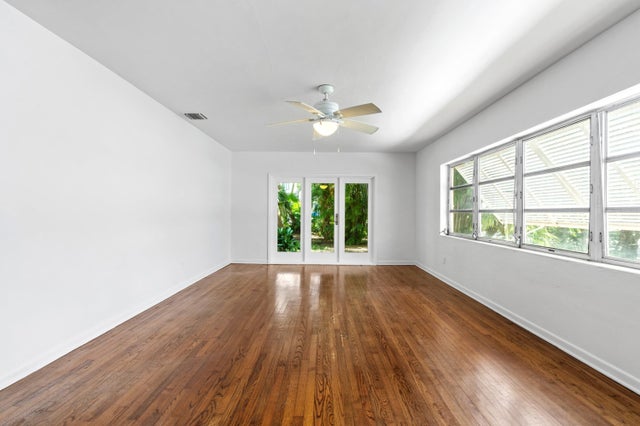 5 of 18 - 90 17th Avenue S, Lake Worth Beach, FL