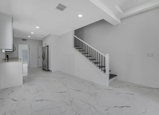 2 of 48 - 410 Nw 13th Avenue, Boynton Beach, FL
