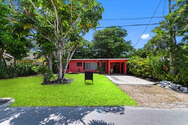 2 of 18 - 713 Ne 17th Terrace, Fort Lauderdale, FL