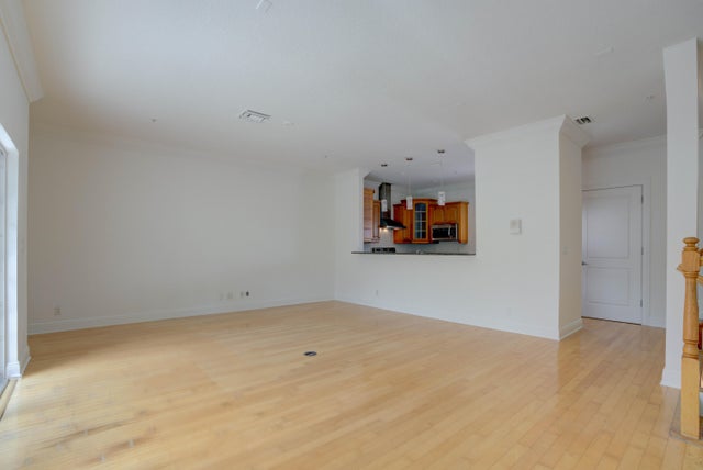 4 of 18 - 1950 Presidential Way #10, West Palm Beach, FL