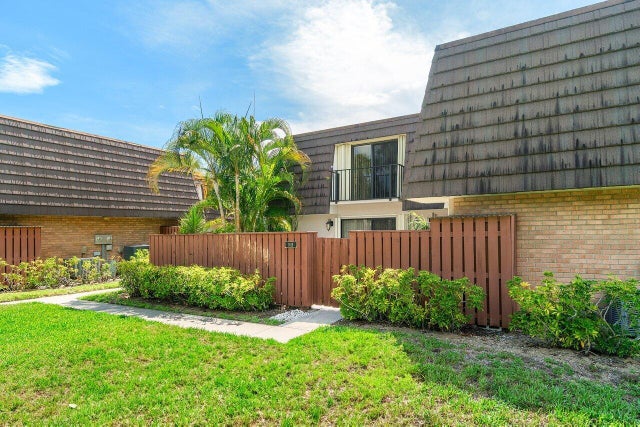 2 of 31 - 1619 16th Court, Jupiter, FL