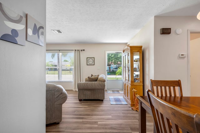 2 of 28 - 349 Ne Jonquil Street, Port Saint Lucie, FL