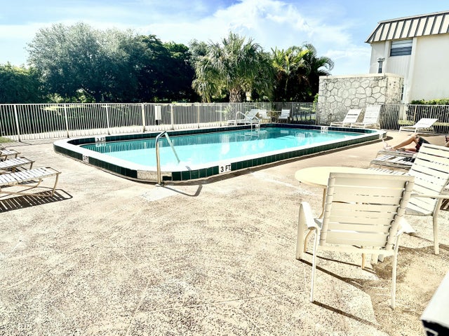3 of 28 - 10821 N Military Trail #21, Palm Beach Gardens, FL