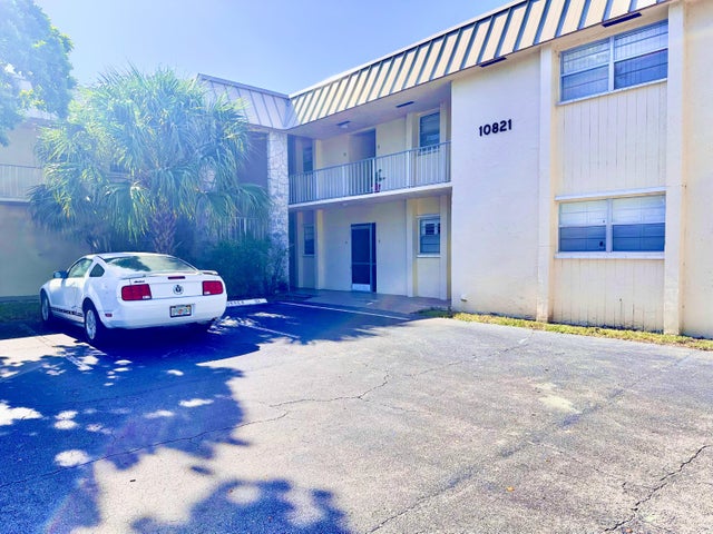 4 of 28 - 10821 N Military Trail #21, Palm Beach Gardens, FL