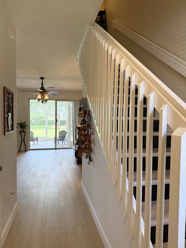 3 of 37 - 369 River Bluff Lane, Royal Palm Beach, FL