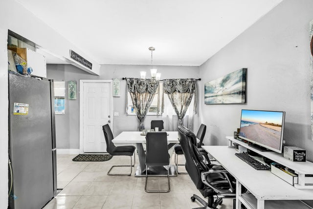 5 of 30 - 808 41st Street, West Palm Beach, FL