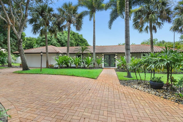 3 of 49 - 4 Copaire Road, Sewalls Point, FL