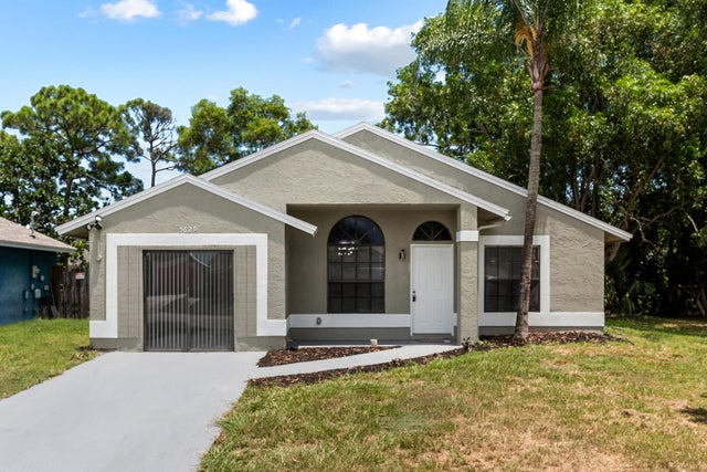 3 of 39 - 5629 Se Collins Avenue, Stuart, FL