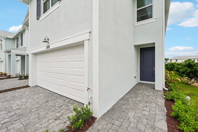 4 of 31 - 569 Salisbury Circle, Fort Pierce, FL