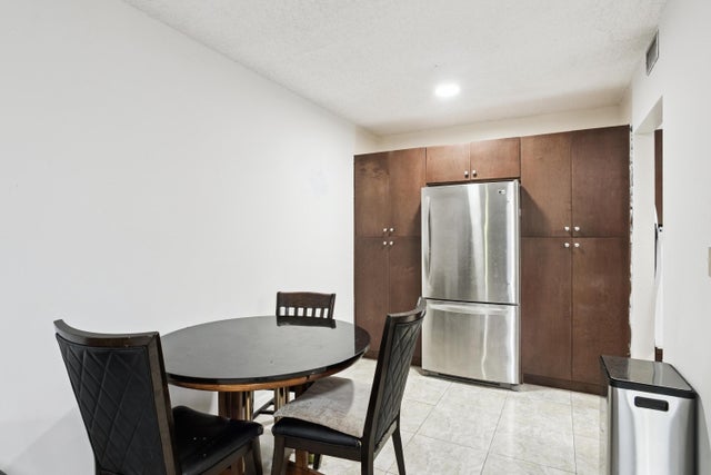 5 of 18 - 1891 N 61st Avenue #b206, Hollywood, FL