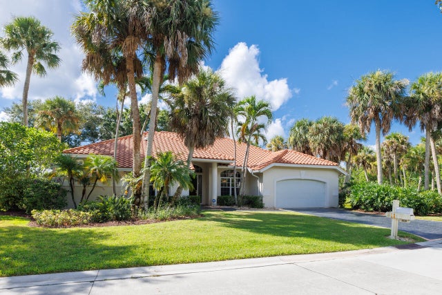 2 of 41 - 8120 Se Windjammer Way, Hobe Sound, FL