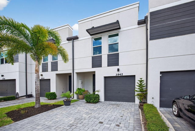 2 of 38 - 3942 Se Caladium Court, Stuart, FL