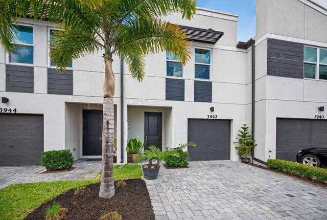 4 of 38 - 3942 Se Caladium Court, Stuart, FL