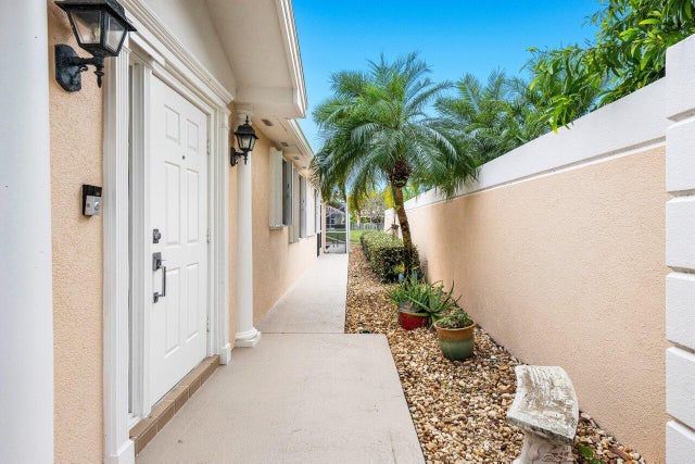 5 of 60 - 8336 Quito Place, Wellington, FL