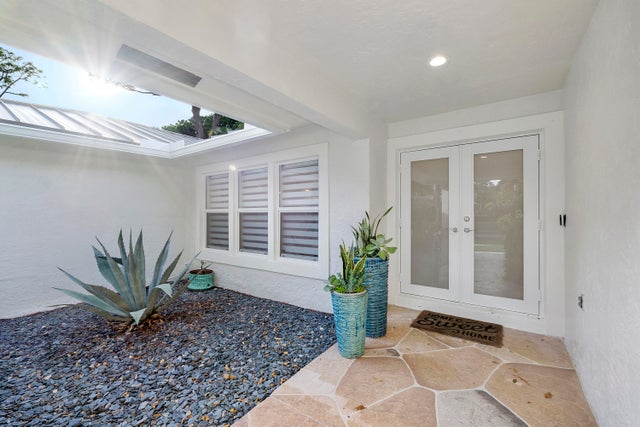5 of 72 - 2421 Nw 36th Street, Boca Raton, FL