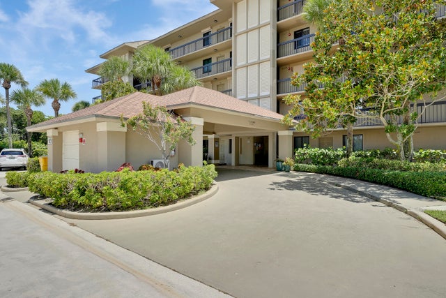 4 of 42 - 101 S Seas 204 Drive #204, Jupiter, FL