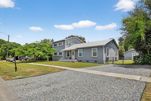 2 of 53 - 529 Se Madison Avenue, Stuart, FL