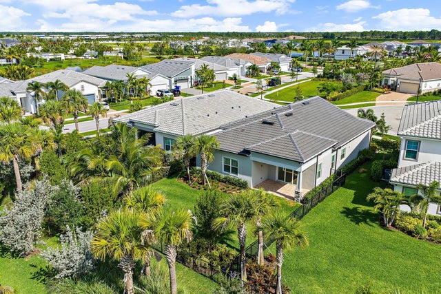 2 of 62 - 12408 Banner Court, Palm Beach Gardens, FL