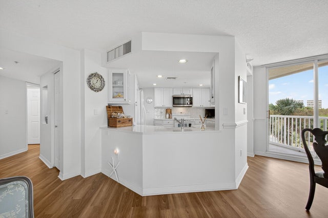 4 of 54 - 5051 North Highway A1a #4-6, Hutchinson Island, FL